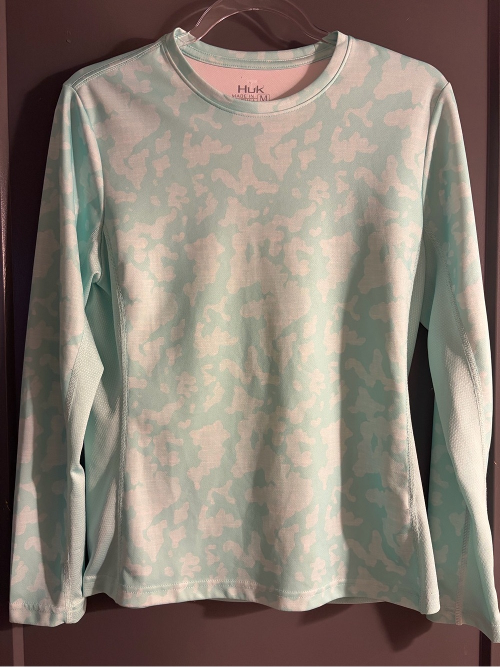 Huk Icon X Running Lakes LS Shirt Beach Glass Camo Women’s Medium